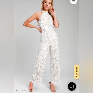 Lulu’s lace jumpsuit - XS - perfect for a bride